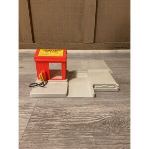 Fisher-Price Little People Lift & Load Lumber Yard Vintage Toy